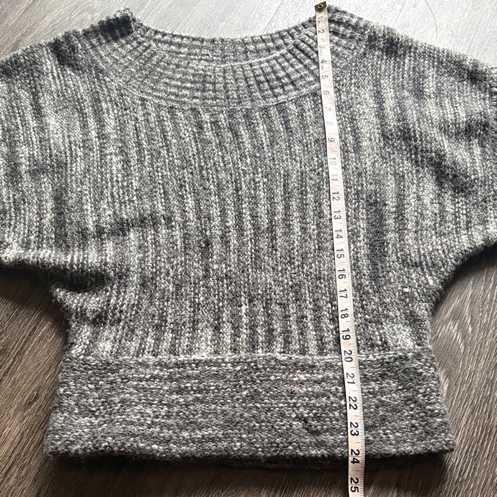 Y2K Slouchy Sweater Top - Picture 2 of 7